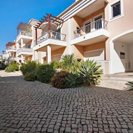 água Brisa Apartamento *